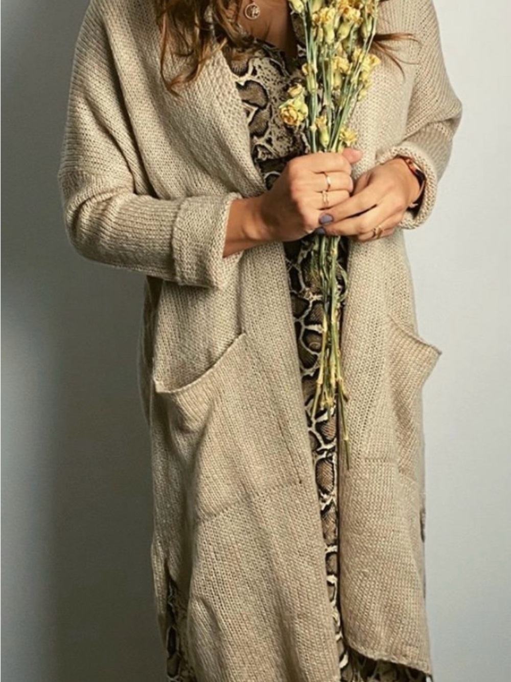 eesome Beige Open-Front Long Cardigan with Pockets